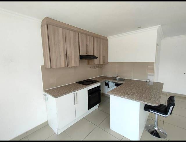 2 BEDROOM PROPERTY TO RENT IN THATCHFIELD